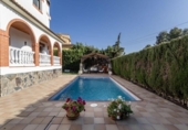 Chalet independiente con terreno en venta en la España, Gójar, ref: TR395759 foto