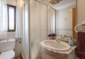 Chalet independiente con terreno en venta en la España, Gójar, ref: TR395759 foto