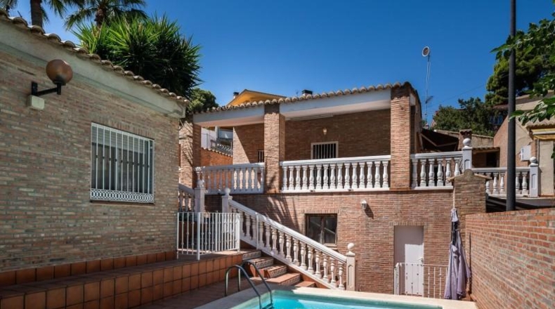 València - Torrent - 359m2