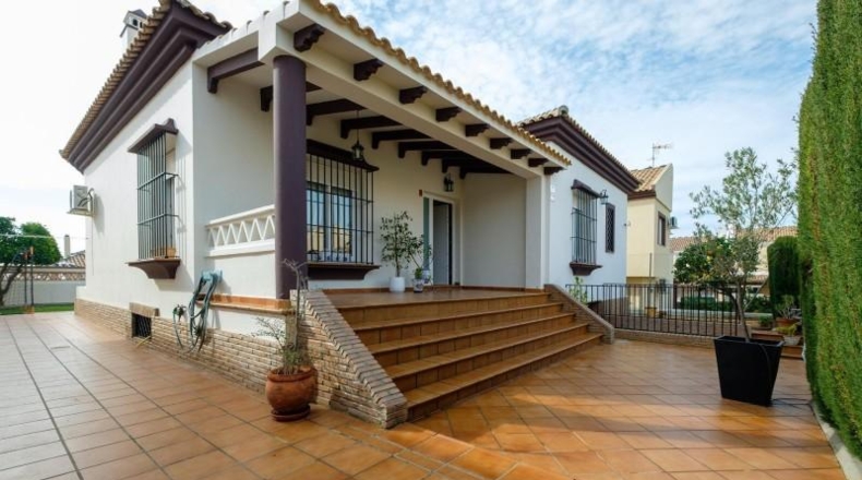 Almería - Vícar - 390m2