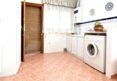 Chalet independiente con terreno en venta en la España, Canals, ref: TR379199 foto