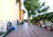 Chalet independiente con terreno en venta en la España, Canals, ref: TR379199 foto