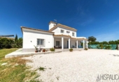 Chalet independiente con terreno en venta en la España, Cantillana, ref: TR286470 foto