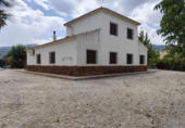 Country house with land for sale on España, Moratalla, ref: TR366327 photo
