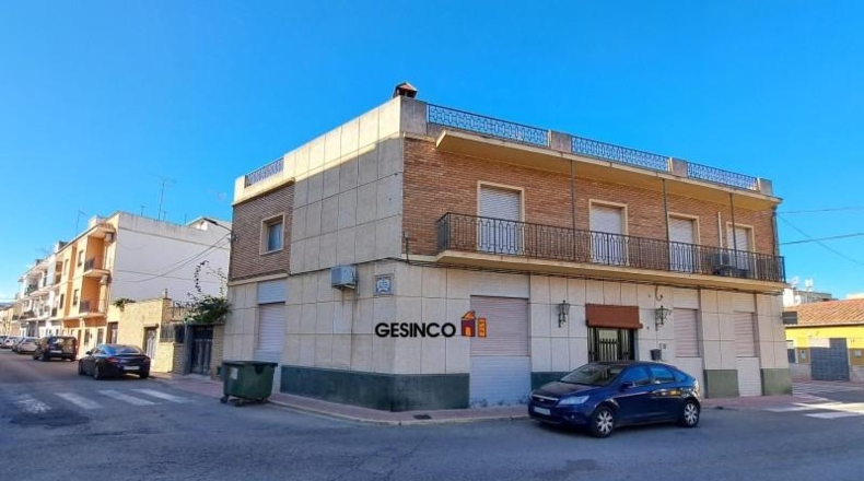 Valencia - el Genovés - 623m2