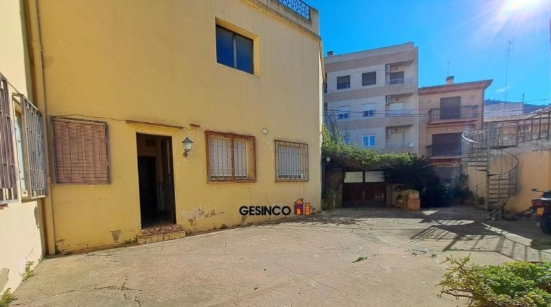 Valencia - el Genovés - 623m2