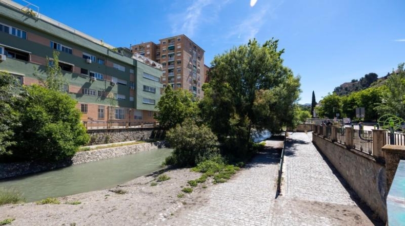Granada - Granada - 14071m2