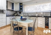 Casa de pueblo en venta en la España, Terrassa, ref: TR388916 foto