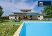 Chalet independiente con terreno en venta en la España, Caldes de Malavella, ref: TR405879 foto