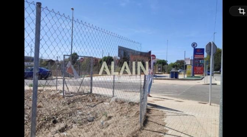 Valencia - L'Alcúdia - 455m2