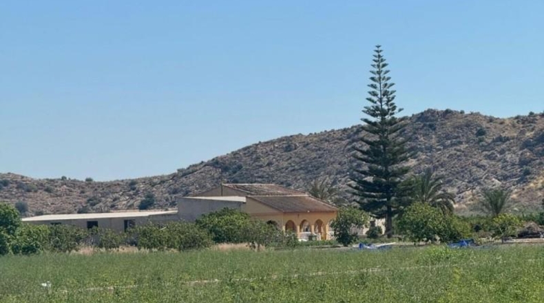 Alicante - Granja de Rocamora - 400000m2
