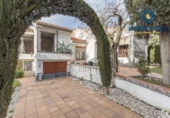 Chalet independiente con terreno en venta en la España, Gabia Grande, ref: TR407295 foto
