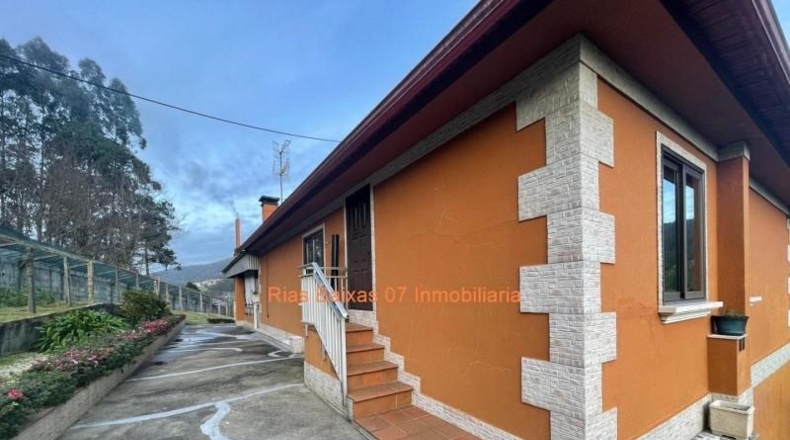 Pontevedra - O Porrinyo - 2197m2