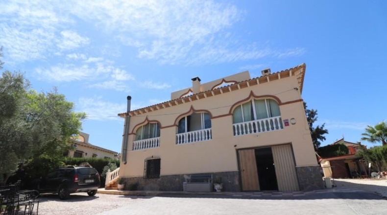 Alicante - Algorfa - 1140m2