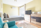 Chalet independiente con terreno en venta en la España, San Miguel de Salinas, ref: TR396650 foto