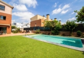 Casa de pueblo en venta en la España, Riudoms, ref: TR410417 foto