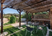 Загородный дом с участком на продажу в городе Antequera Фото