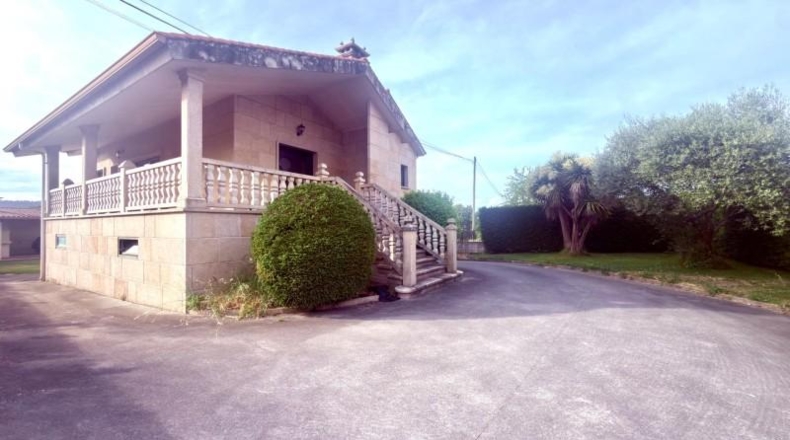 Orense - San Cibrao das Viñas - 600m2