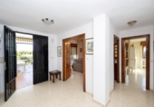 Chalet independiente con terreno en venta en la España, Villa de Otura, ref: TR406277 foto