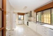 Chalet independiente con terreno en venta en la España, Villa de Otura, ref: TR406277 foto