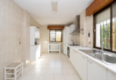 Chalet independiente con terreno en venta en la España, Villa de Otura, ref: TR406277 foto