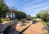 Chalet independiente con terreno en venta en la España, Villa de Otura, ref: TR406277 foto