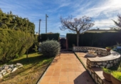 Chalet independiente con terreno en venta en la España, Villa de Otura, ref: TR406277 foto