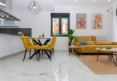 Chalet independiente con terreno en venta en la España, Torrevieja, ref: TR409998 foto