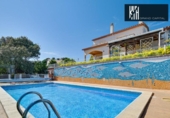 Chalet independiente con terreno en venta en la España, Maçanet de la Selva, ref: TR407678 foto