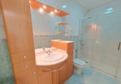 Chalet independiente con terreno en venta en la España, Torrevieja, ref: TR407681 foto