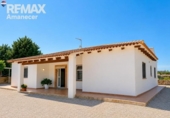 Chalet independiente con terreno en venta en la España, Enguera, ref: TR412672 foto