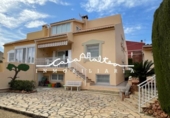 Chalet independiente con terreno en venta en la España, La Nucia, ref: TR389241 foto