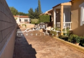 Chalet independiente con terreno en venta en la España, La Nucia, ref: TR389241 foto