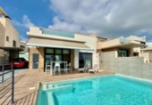 Casa de pueblo en venta en la España, San Miguel de Salinas, ref: TR409994 foto