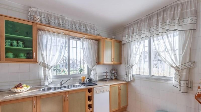 Granada - Gójar - 710m2