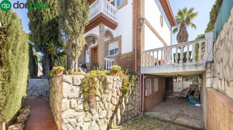 Granada - Peligros - 476m2