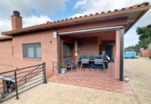 Chalet independiente con terreno en venta en la España, Vallirana, ref: TR300946 foto