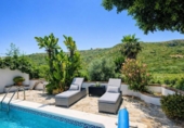 Detached villa with land for sale on España, Manilva, ref: TR406113 photo
