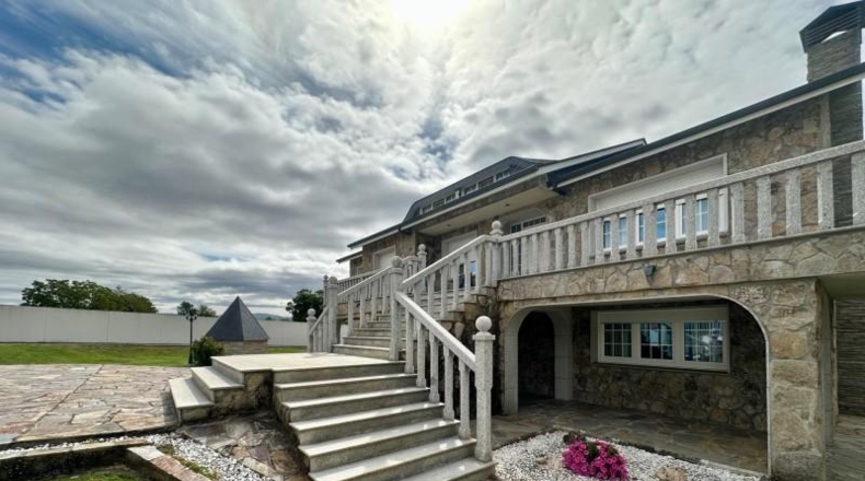 León - Camponaraya - 3101m2