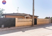 Chalet independiente con terreno en venta en la España, Marcilla, ref: TR396684 foto