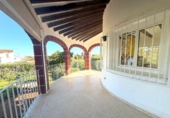 Chalet independiente con terreno en venta en la España, Dénia, ref: TR395298 foto