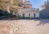 Chalet independiente con terreno en venta en la España, La Zubia, ref: TR410426 foto