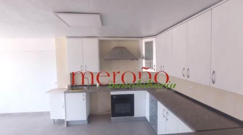 Аликанте - Elche - 1599m2