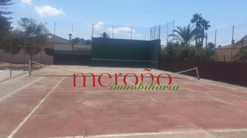 Аликанте - Elche - 1599m2