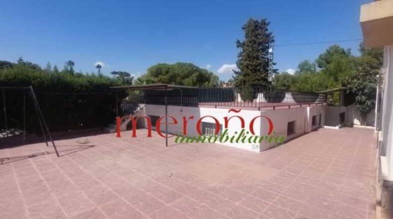 Аликанте - Elche - 1599m2