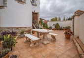 Chalet independiente con terreno en venta en la España, Villa de Otura, ref: TR411604 foto