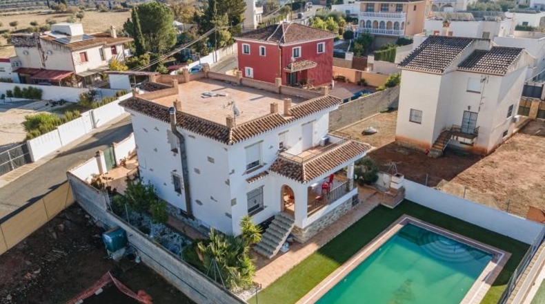 Granada - Villa de Otura - 568m2