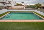 Chalet independiente con terreno en venta en la España, Villa de Otura, ref: TR411604 foto