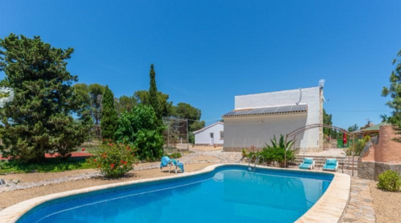 Alicante - Sant Vicent del Raspeig - 2012m2