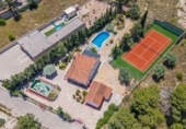 Отдельно стоящий дом с участком на продажу в городе San Vicente del Raspeig Фото